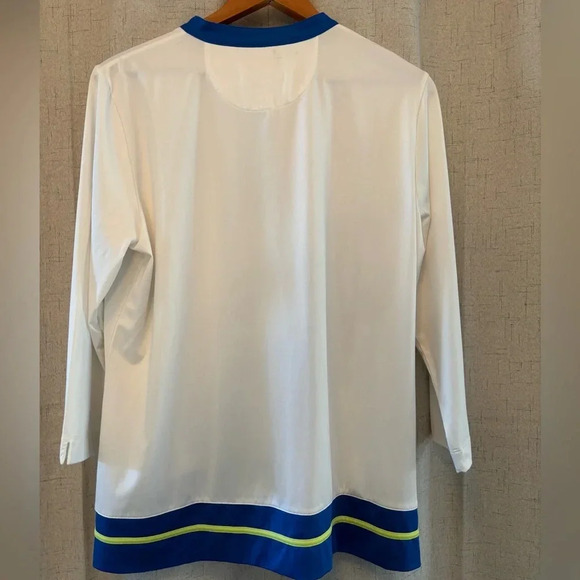 EP Pro Tour Tech Size XL Ladies Golf Shirt. White and Blue with Green Stripe. - Picture 7 of 9